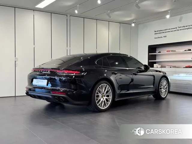 Porsche Panamera (971) 2023 Черный из Кореи, фото 4