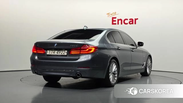 BMW 5 Series (G30) id 3861679 из Кореи 12