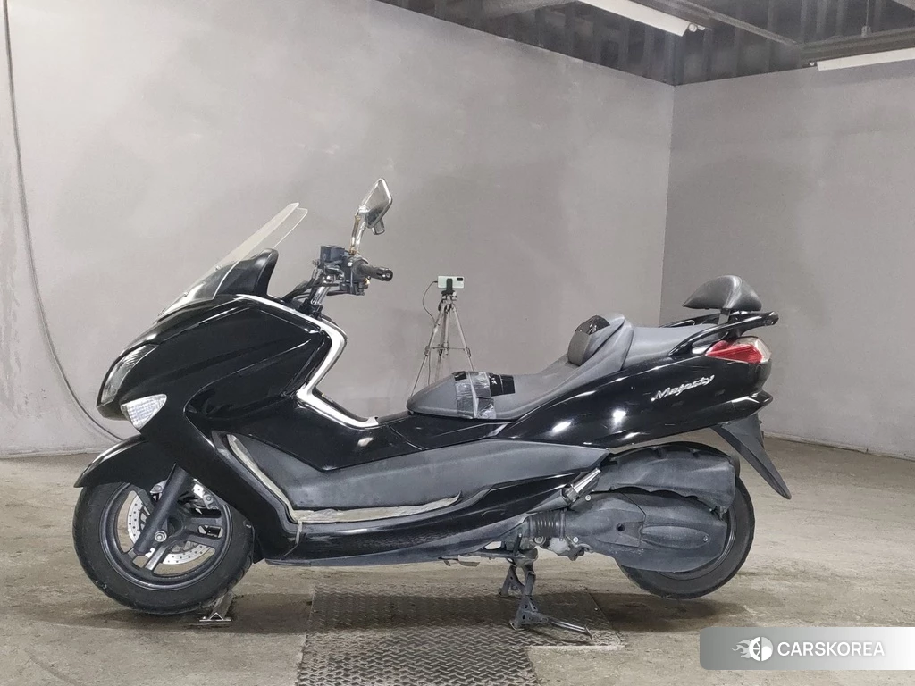 Проданный Yamaha MAJESTY 250 2012 из Японии, фото 2