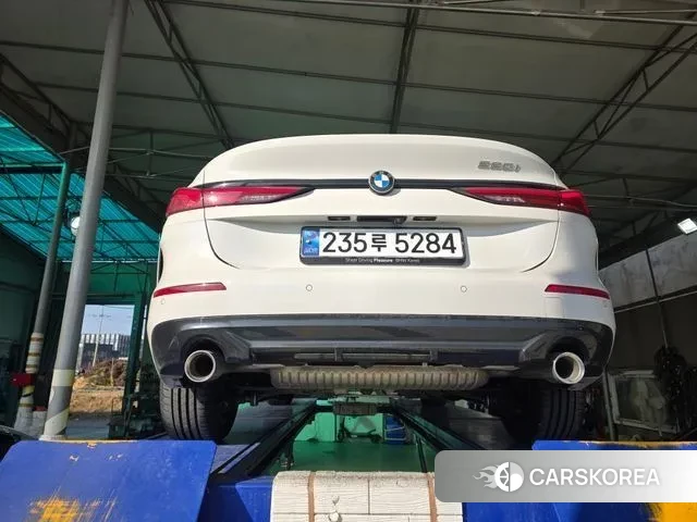 BMW 2 Series Gran Coupe (F44) 2024 Белый из Кореи, фото 2