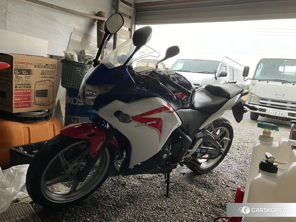 Проданный Honda CBR250R ABS 2011 из Японии, фото 2