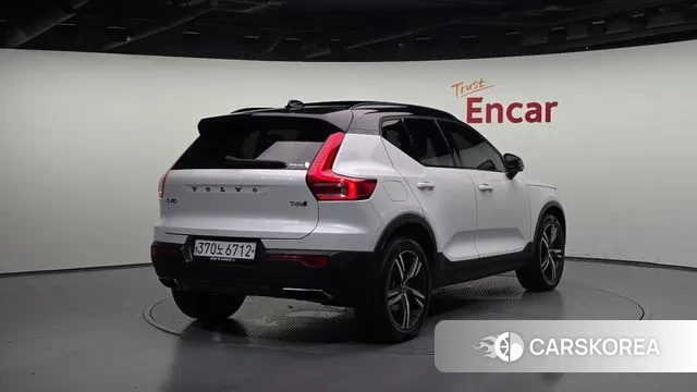 Volvo XC40 id 3112306 из Кореи 12