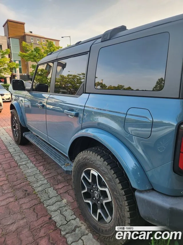 Ford Bronco 6th Generation 2022 Небесно-голубой из Кореи, фото 4