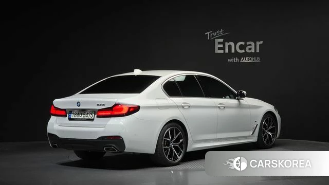 BMW 5 Series (G30) id 4855538 из Кореи 12