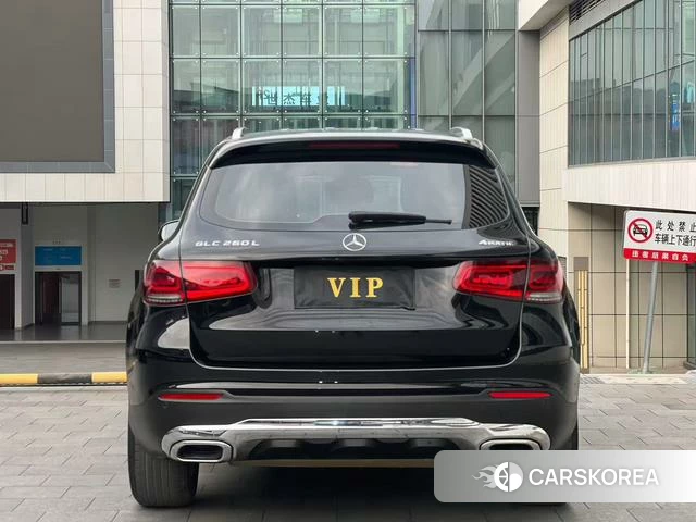 Mercedes-Benz GLC 2021 Черный из Китая, фото 2