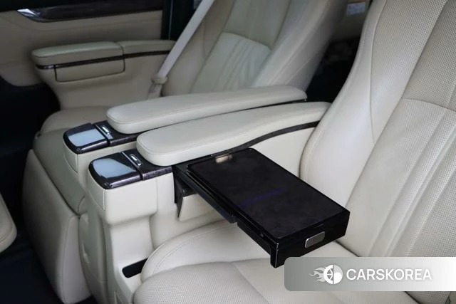 Toyota Elfa id 4239181 из Китая 12