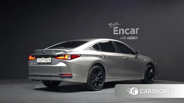 Lexus ES300h 7th generation id 3746790 из Кореи 12