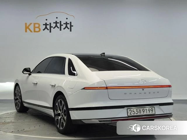 Hyundai Grandeur Hybrid (GN7) id 4511311 из Кореи 11
