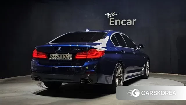 BMW 5 Series (G30) id 3044824 из Кореи 12