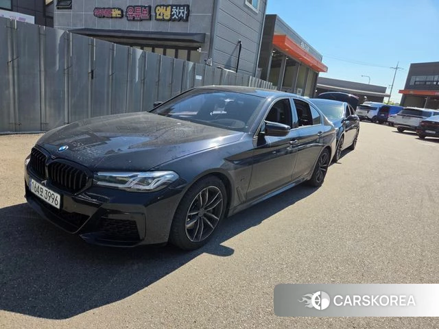 BMW 5 Series (G30) 2023 Черный из Кореи, фото 5