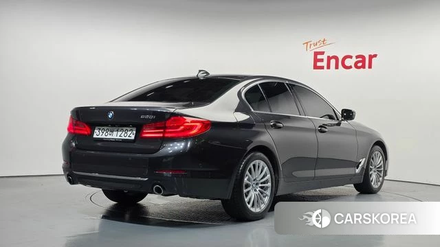 BMW 5 Series (G30) id 4708346 из Кореи 12