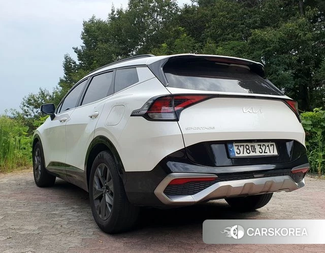 Kia Sportage 5th Generation 2022 Белый из Кореи, фото 2