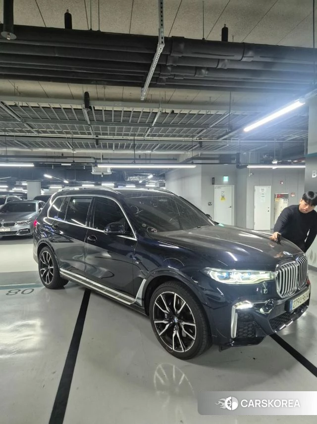 BMW X7 (G07) 2021 Черный из Кореи, фото 5