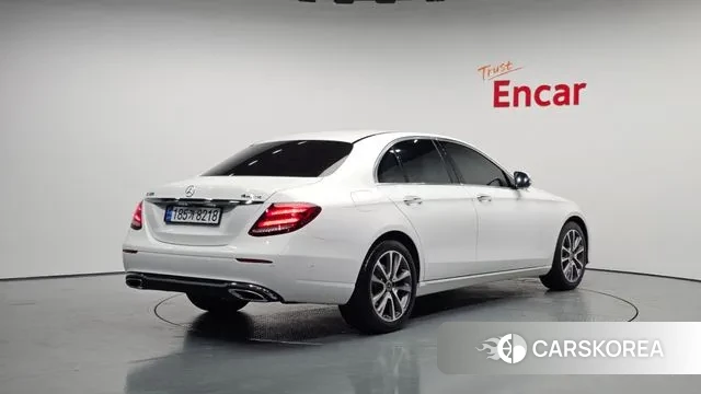 Mercedes-Benz E-Class W213 id 3243794 из Кореи 12