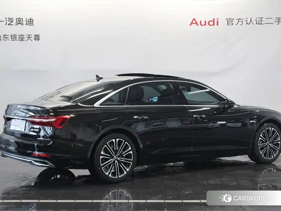 Audi A6L id 4685990 из Китая 7