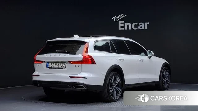 Volvo V60 Cross-Country 2nd Generation id 3665709 из Кореи 12