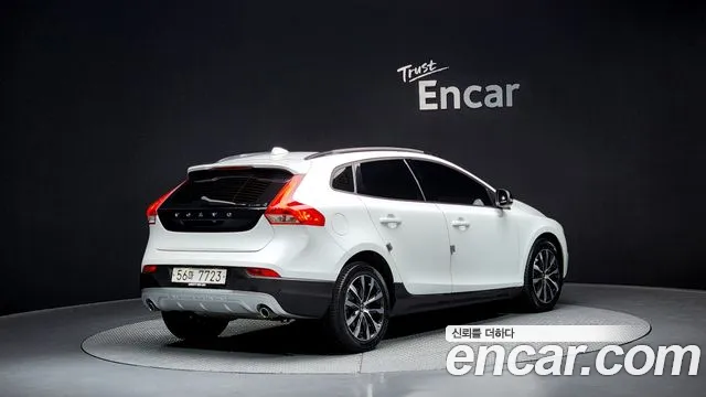 Volvo V40 Cross-Country id 2528201 из Кореи 12