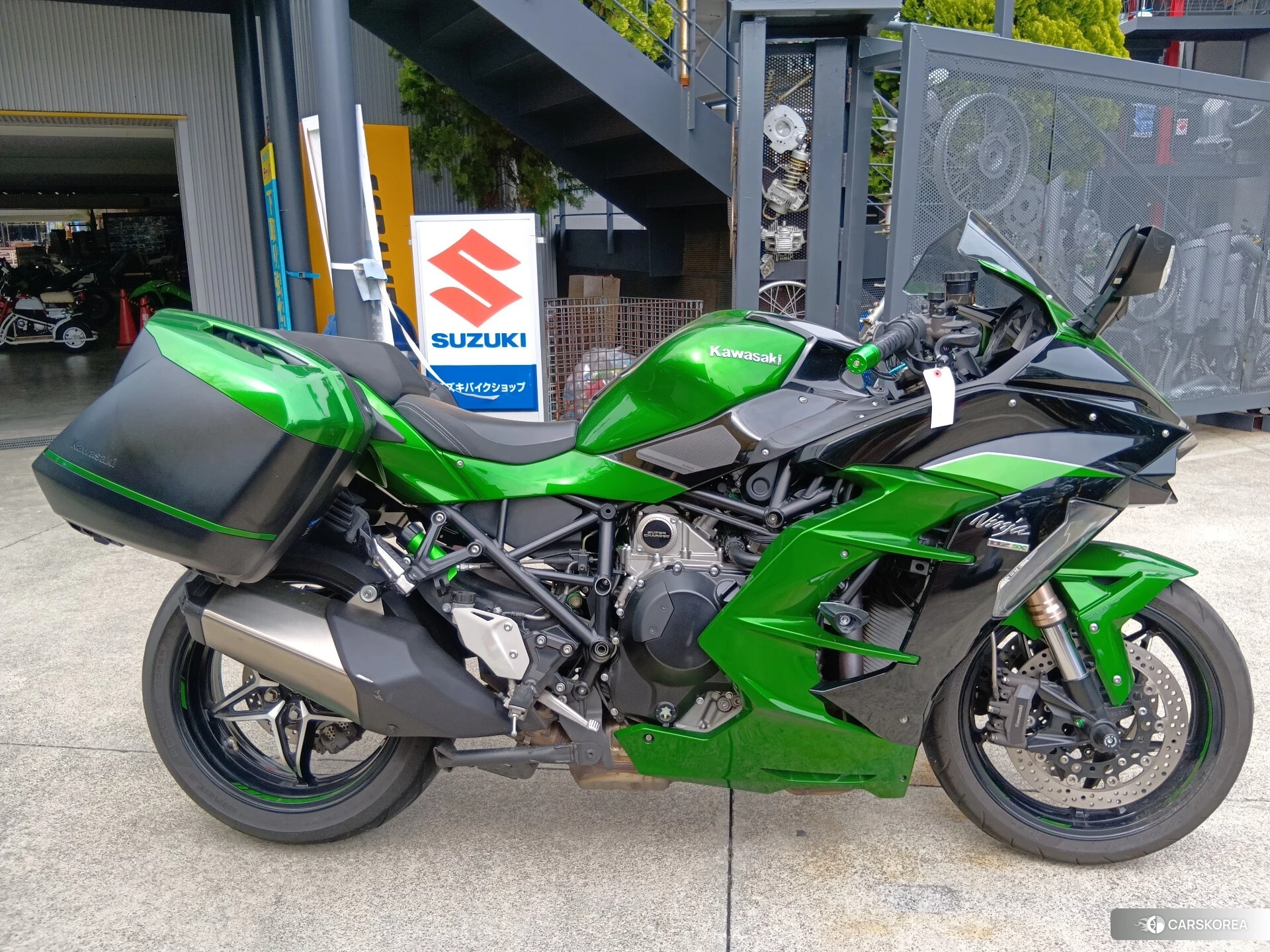 Kawasaki NINJA H2 SX SE 2018 из Японии