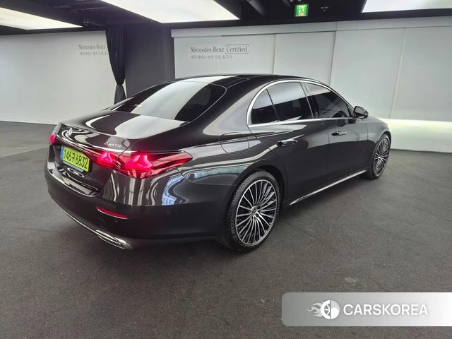 Mercedes-Benz E-Class W214 id 4527422 из Кореи 12