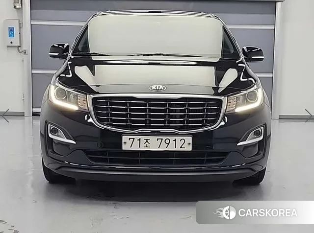 Kia The New Carnival id 3718700 из Кореи 11