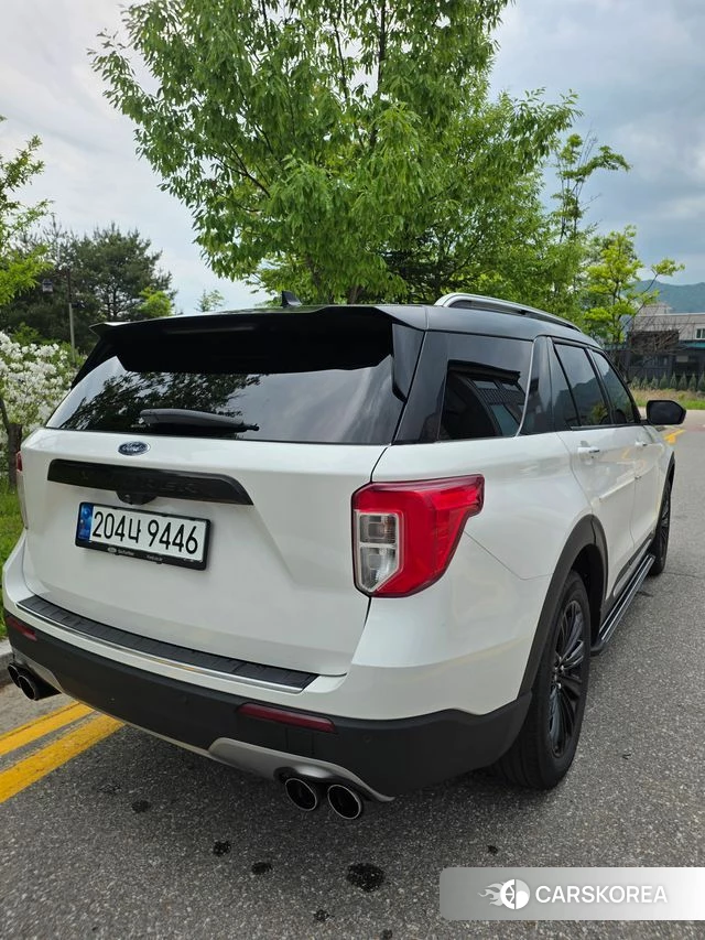 Ford Explorer 6th Generation 2022 Белый из Кореи, фото 4