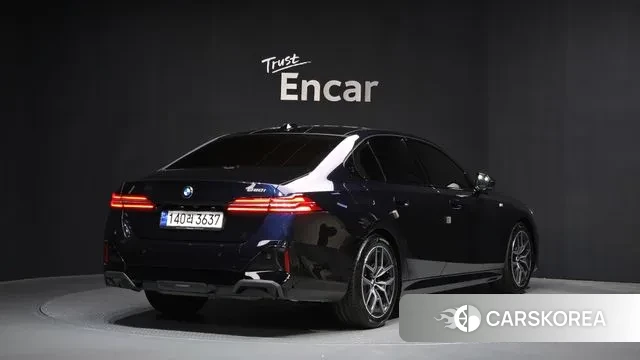 BMW 5 Series (G60) id 3462273 из Кореи 12