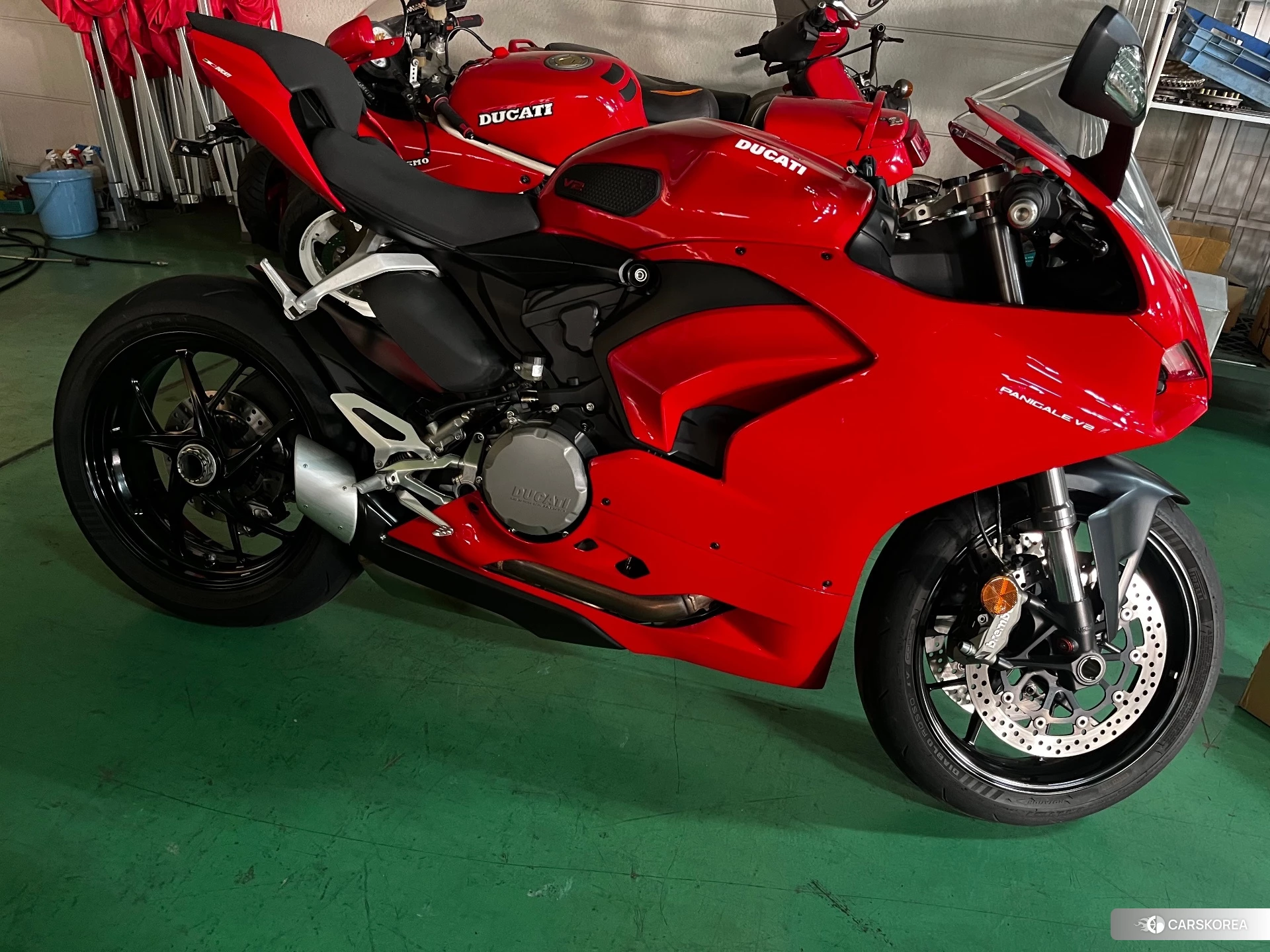 Ducati PANIGALE V2 2021 из Японии, фото 3