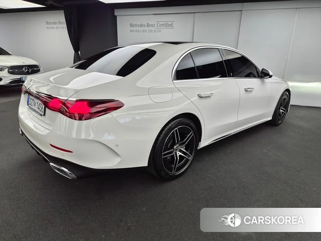 Mercedes-Benz E-Class W214 id 4870451 из Кореи 12