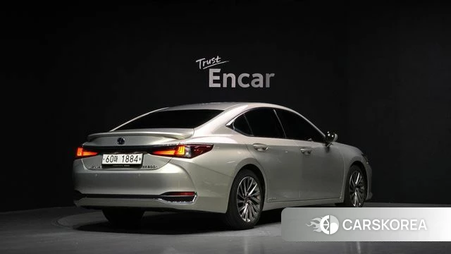 Lexus ES300h 7th generation id 4180437 из Кореи 12