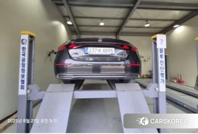 Mercedes-Benz E-Class W214 2024 Серый из Кореи, фото 2