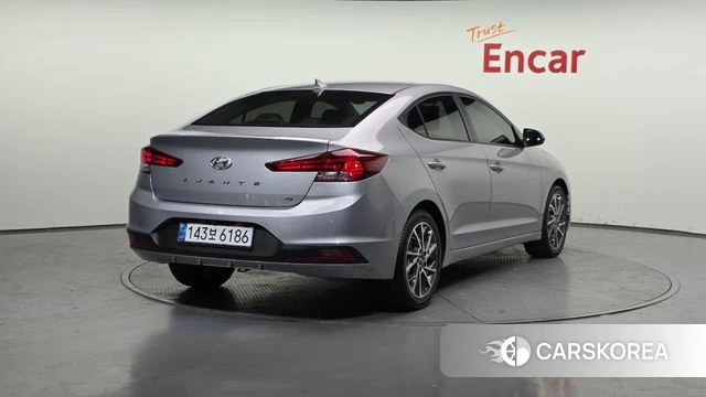 Hyundai The New Avante AD id 3942425 из Кореи 12