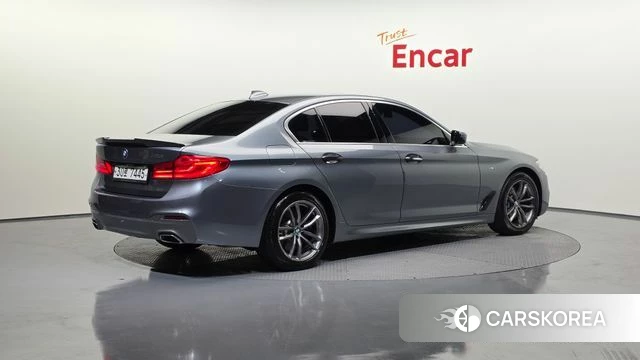 BMW 5 Series (G30) id 4233176 из Кореи 12