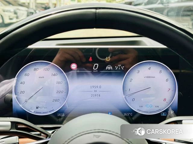 Mercedes-Benz S-class 2023 Черный из Китая, фото 3