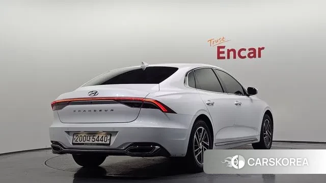 Hyundai The New Grandeur IG id 3300820 из Кореи 12