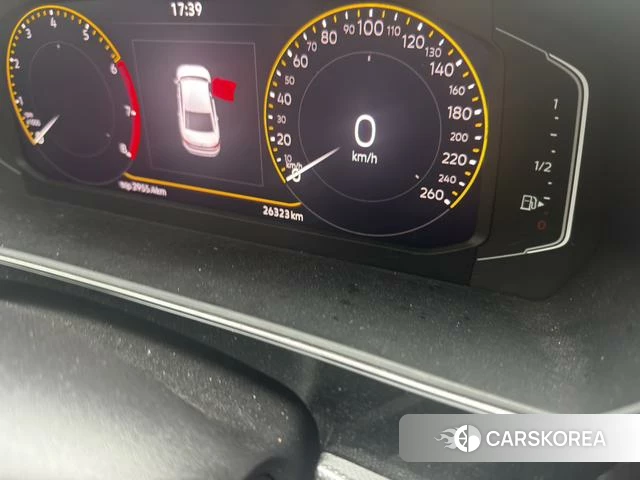 Volkswagen Passat id 4257733 из Китая 10