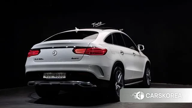 Mercedes-Benz GLE - Class W166 id 3779184 из Кореи 12