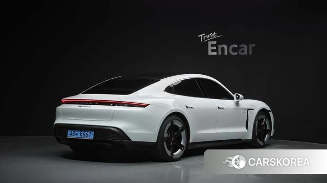 Porsche Taycan id 4853566 из Кореи 12