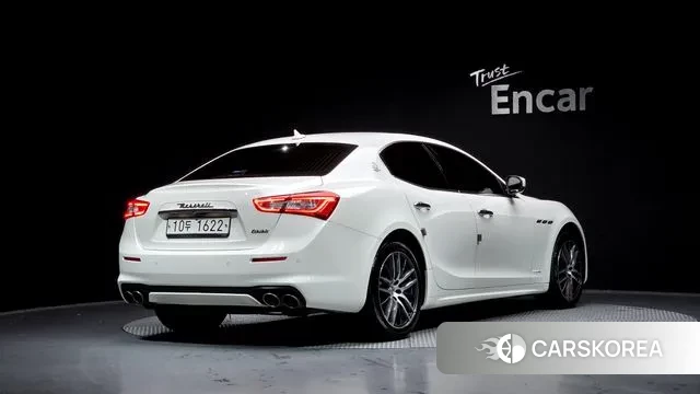 Maserati Ghibli id 3465038 из Кореи 12