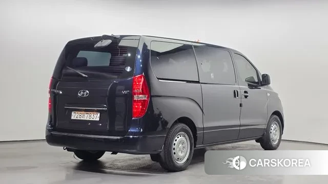 Hyundai The New Grand Starex id 3778145 из Кореи 12