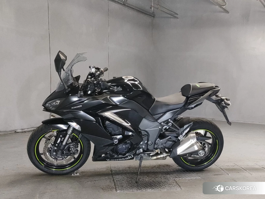 Проданный Kawasaki NINJA 1000 2019 из Японии