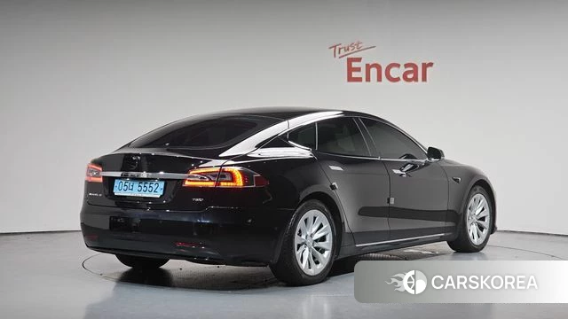 Tesla Model S id 4496945 из Кореи 12