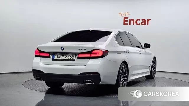 BMW 5 Series (G30) id 3422057 из Кореи 12