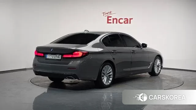 BMW 5 Series (G30) id 3540802 из Кореи 12