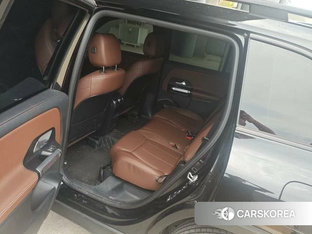 Mercedes-Benz GLB 2022 Черный из Китая, фото 2