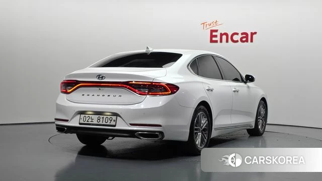 Hyundai Grandeur IG id 3942682 из Кореи 12