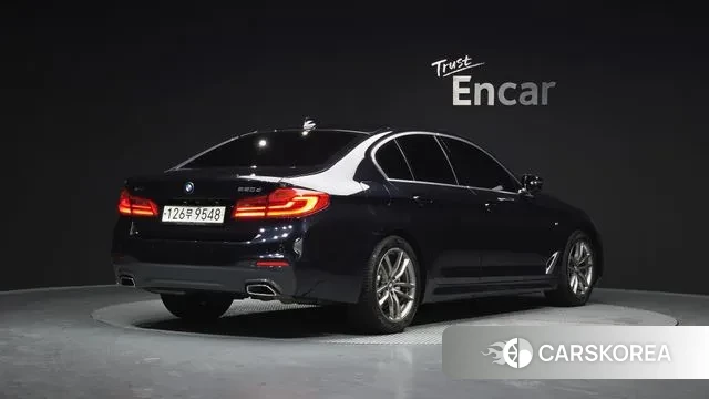 BMW 5 Series (G30) id 3672223 из Кореи 12