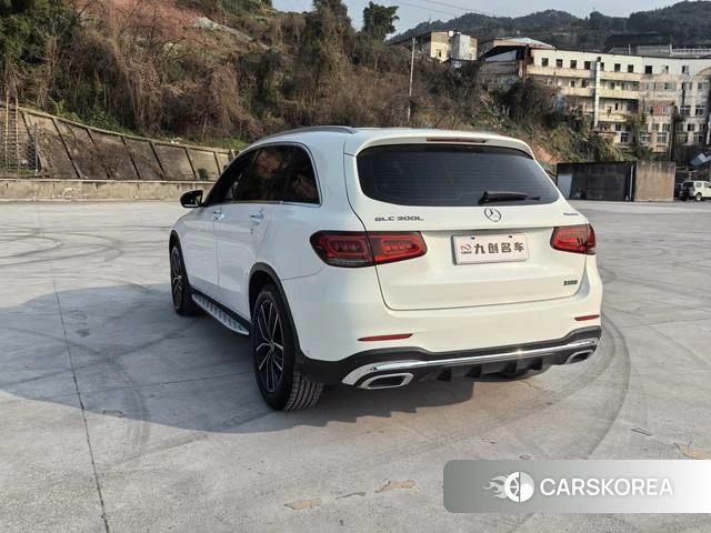 Mercedes-Benz GLC 2021 Белый из Китая, фото 6