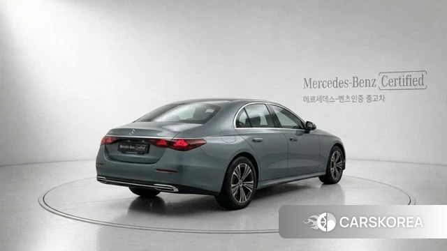Mercedes-Benz E-Class W214 id 4315074 из Кореи 11