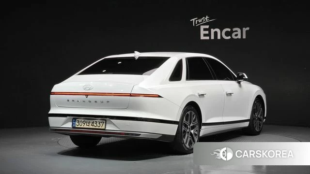Hyundai Grandeur (GN7) id 4591633 из Кореи 12