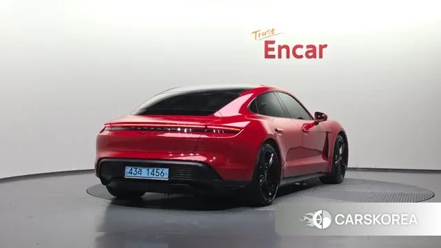 Porsche Taycan id 3094225 из Кореи 12